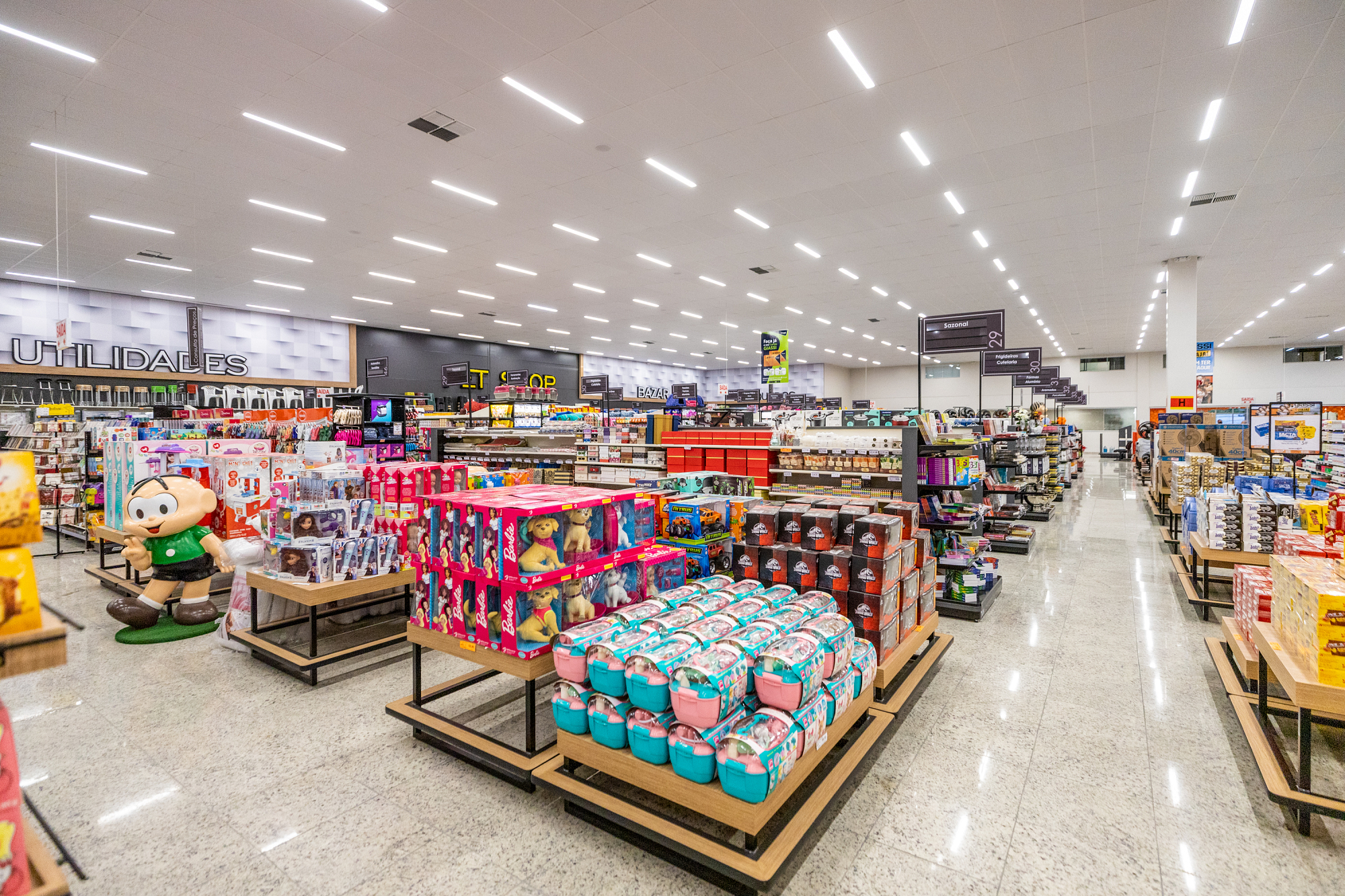 Giassi aberto nos feriados de 15.11 e 20.11