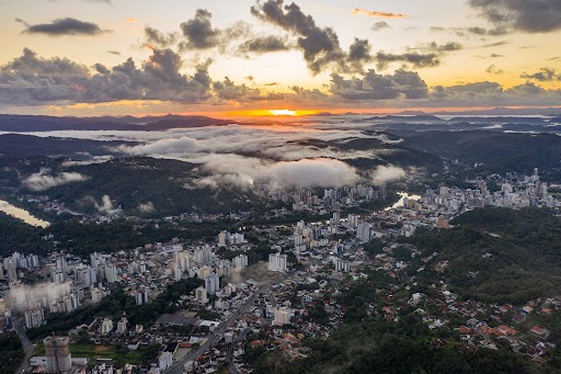 Giassi aberto em Blumenau no feriado de 02.09