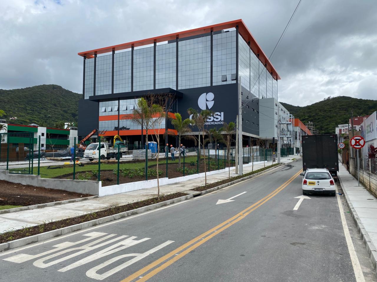 Giassi Supermercados inaugura primeira loja em Florianópolis
