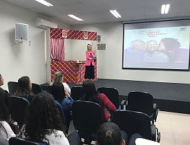 Central promove palestra do Outubro Rosa