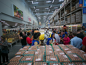 Giassi inaugura Combo Atacadista em Araranguá