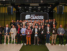 Grupo Giassi celebra a trajetória de 241 colaboradores em cerimônia